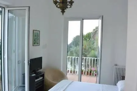 La Josie
